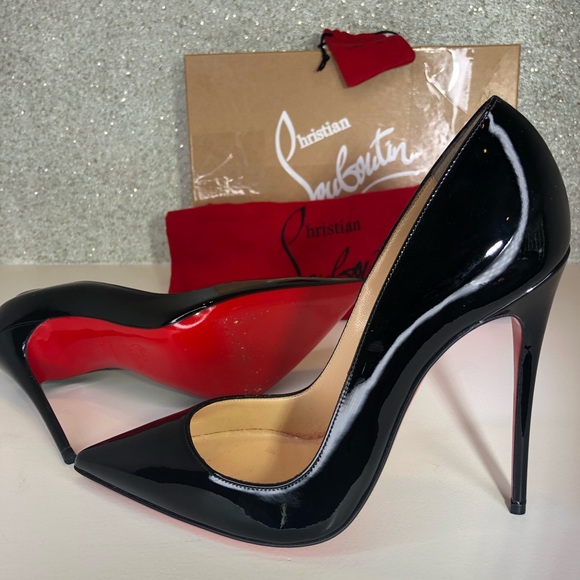 Christian Louboutin Shoes - So Kate Louboutin black patent pumps 37.5